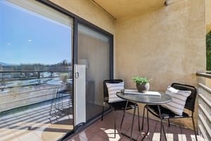 Alta Vista Drive 106-S1203-027.jpg