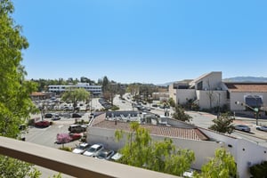 Alta Vista Drive 106-S1203-028.jpg