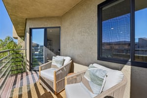 Alta Vista Drive 106-S1203-029.jpg