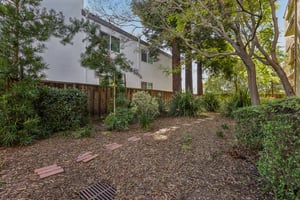 Alta Vista Drive 106-1203-909.jpg