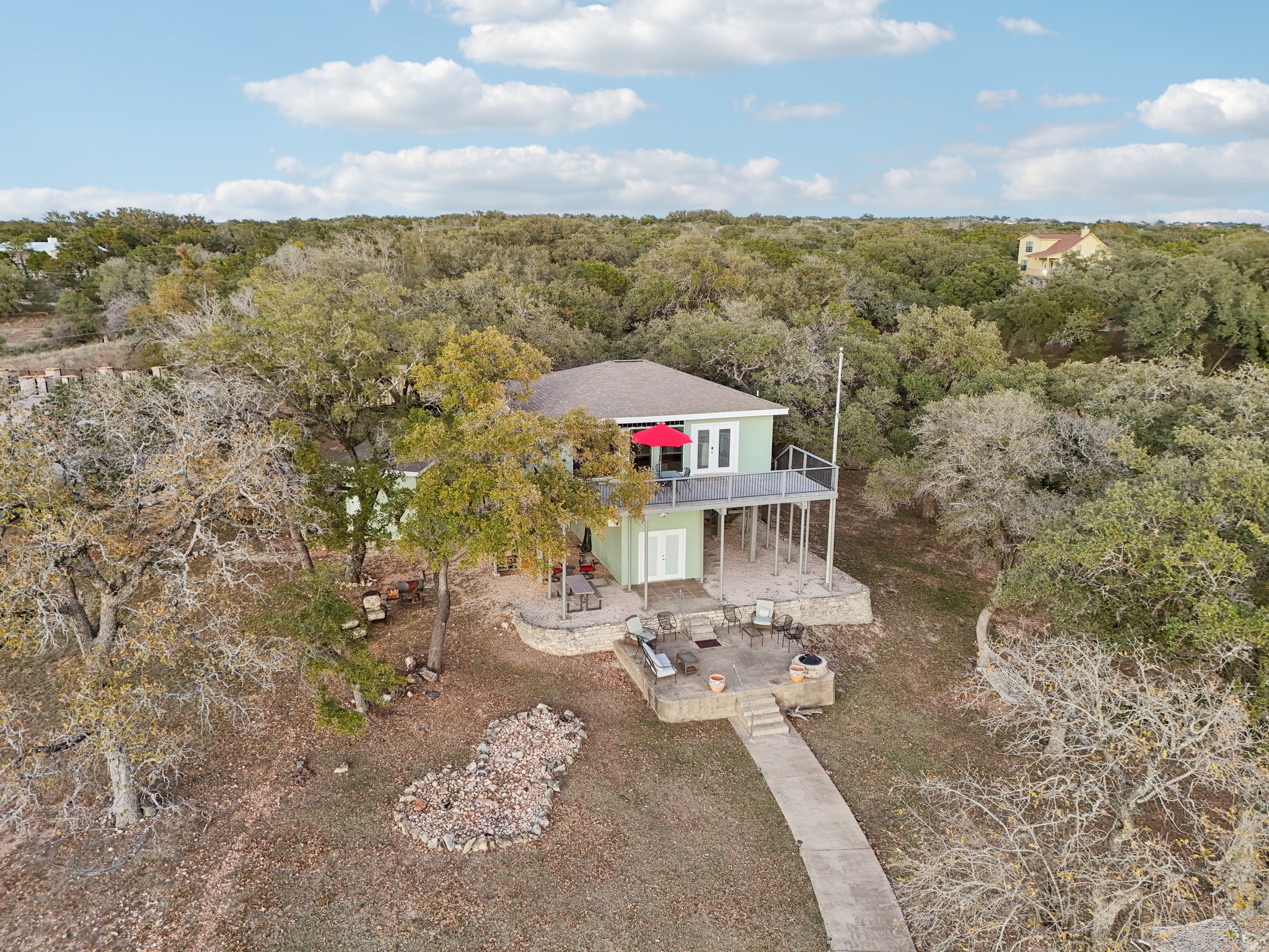 101907 - 1201 Dusk Ct, Lago Vista, TX 78645-072r.jpg