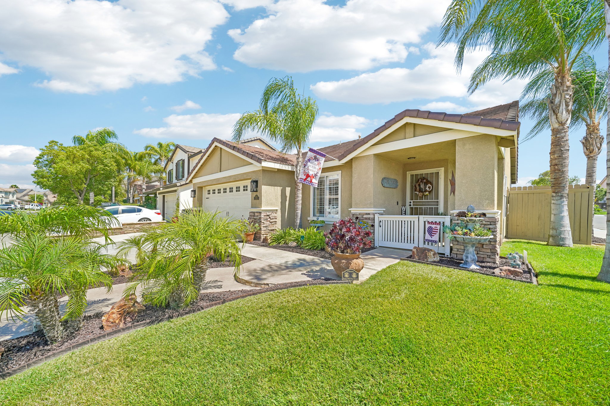 Lilac Ridge Dr-S1806-003.jpg