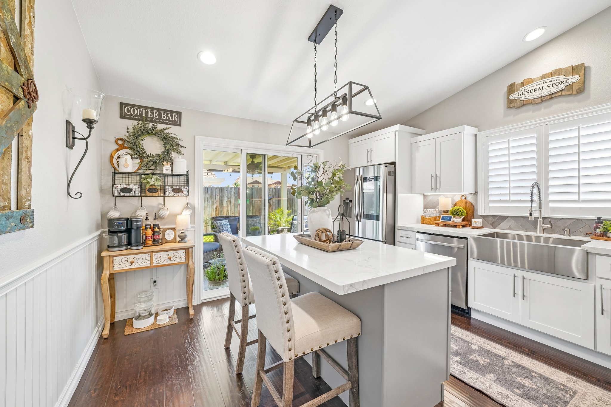 Lilac Ridge Dr-S1806-012.jpg
