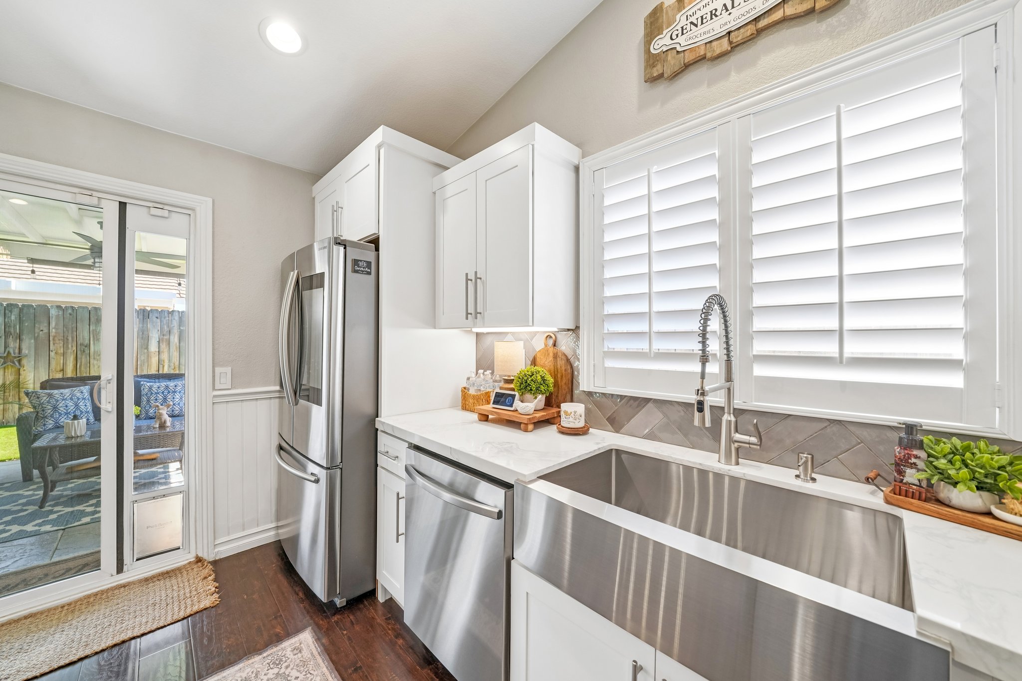 Lilac Ridge Dr-S1806-015.jpg