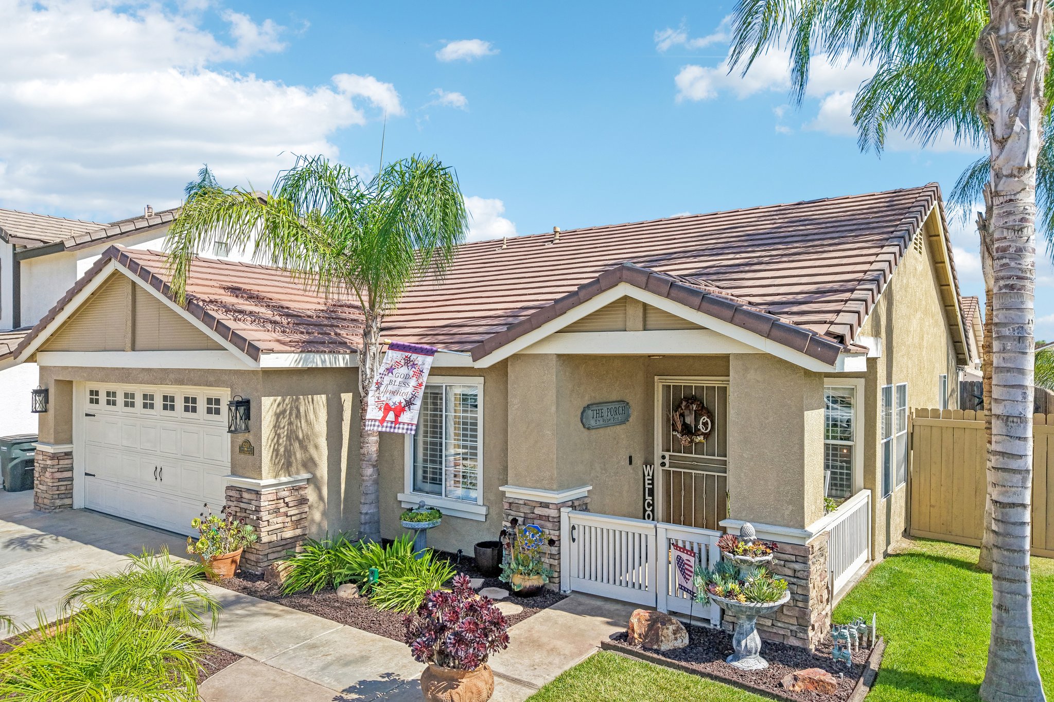 Lilac Ridge Dr-S1806-044.jpg