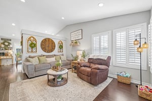 Lilac Ridge Dr-S1806-008.jpg