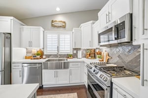 Lilac Ridge Dr-S1806-013.jpg