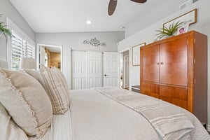 Lilac Ridge Dr-S1806-025.jpg