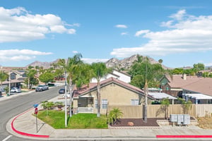 Lilac Ridge Dr-S1806-047.jpg