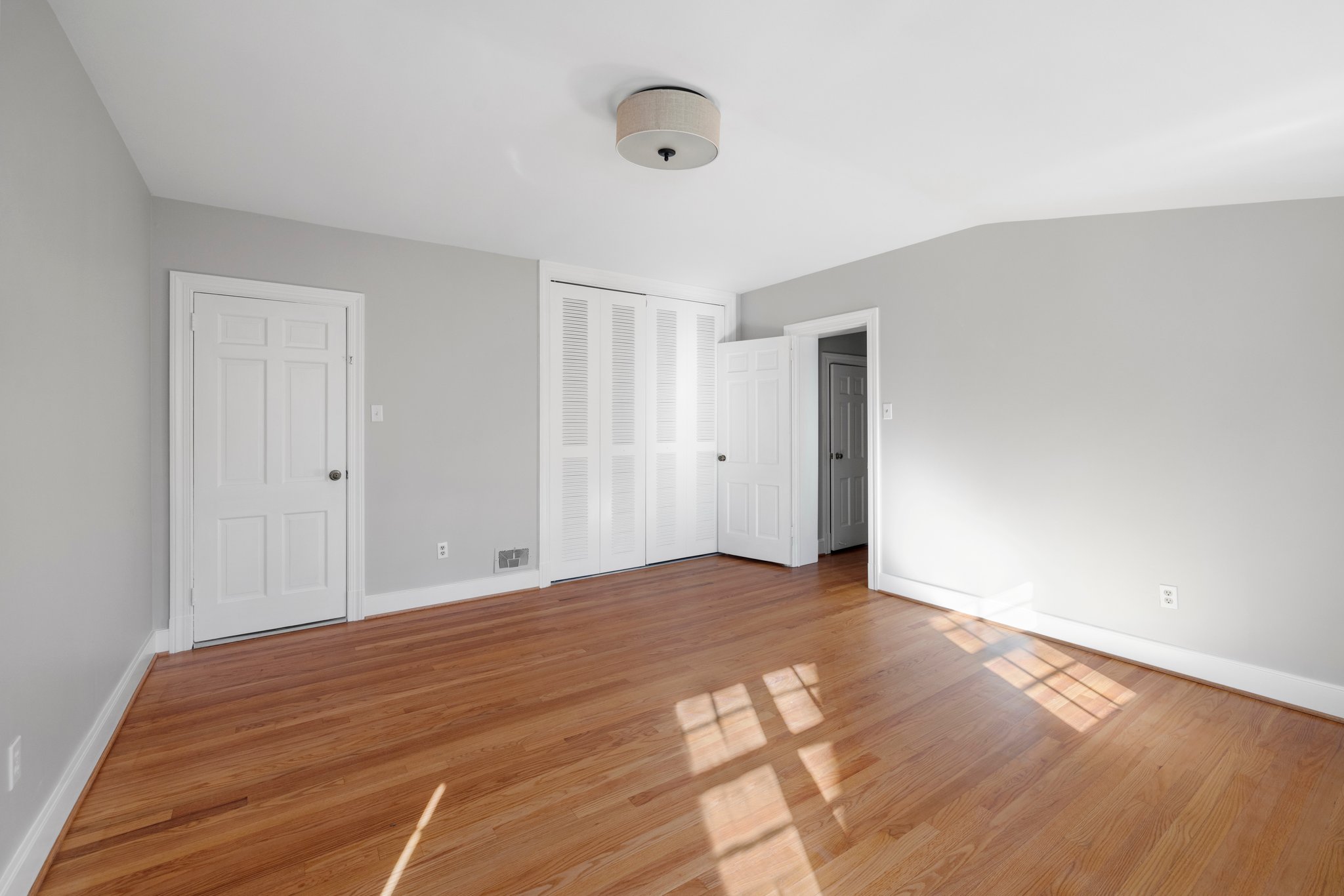 1201 Rothesay Cir, Richmond, VA 23221 Tour VA Homes