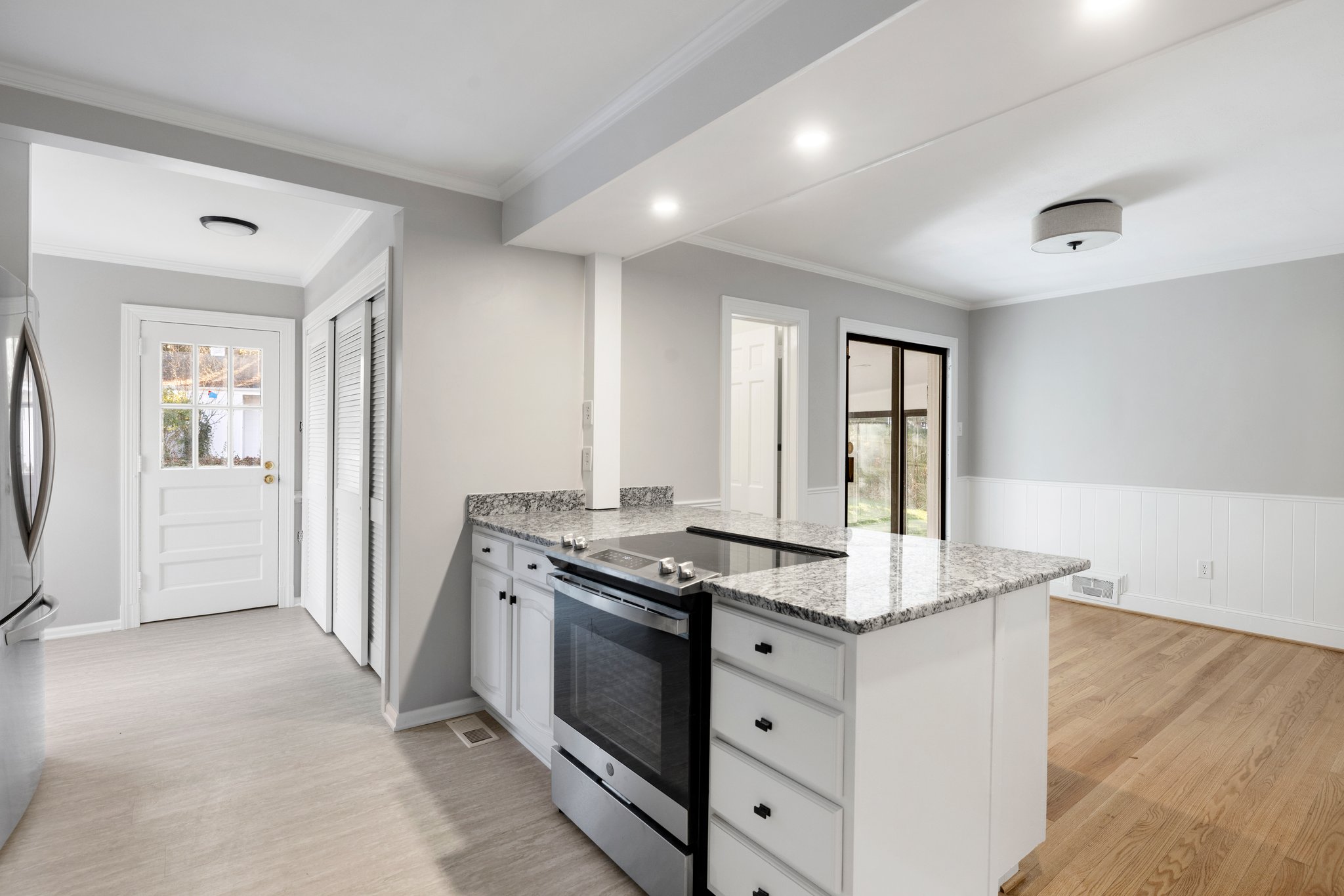 1201 Rothesay Cir, Richmond, VA 23221 Tour VA Homes