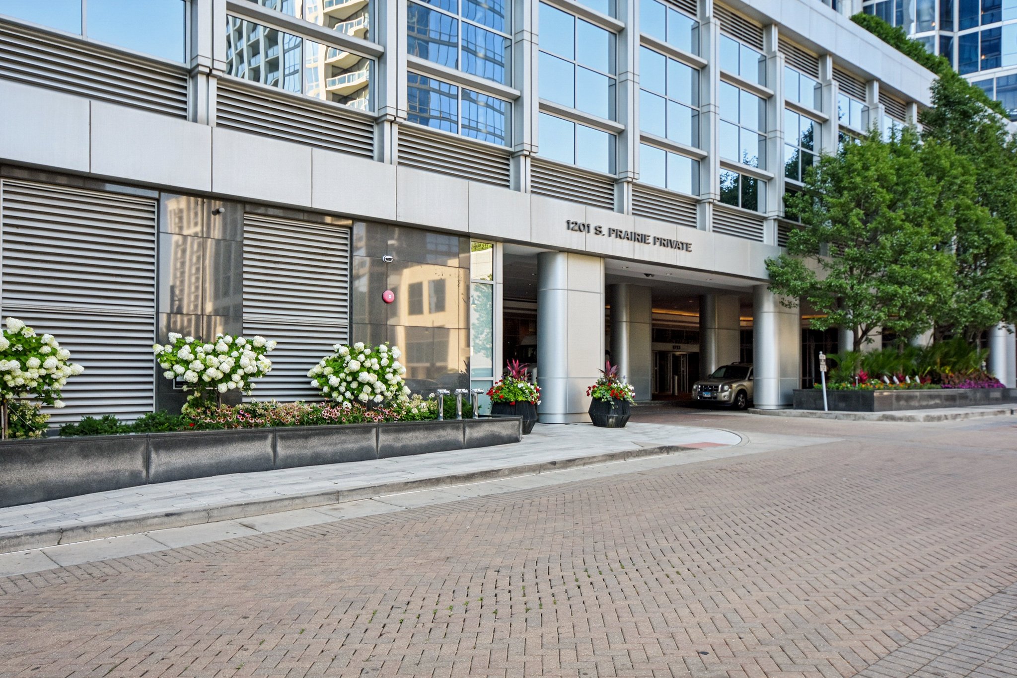 S Prairie Ave 5004-S1508-006.jpg