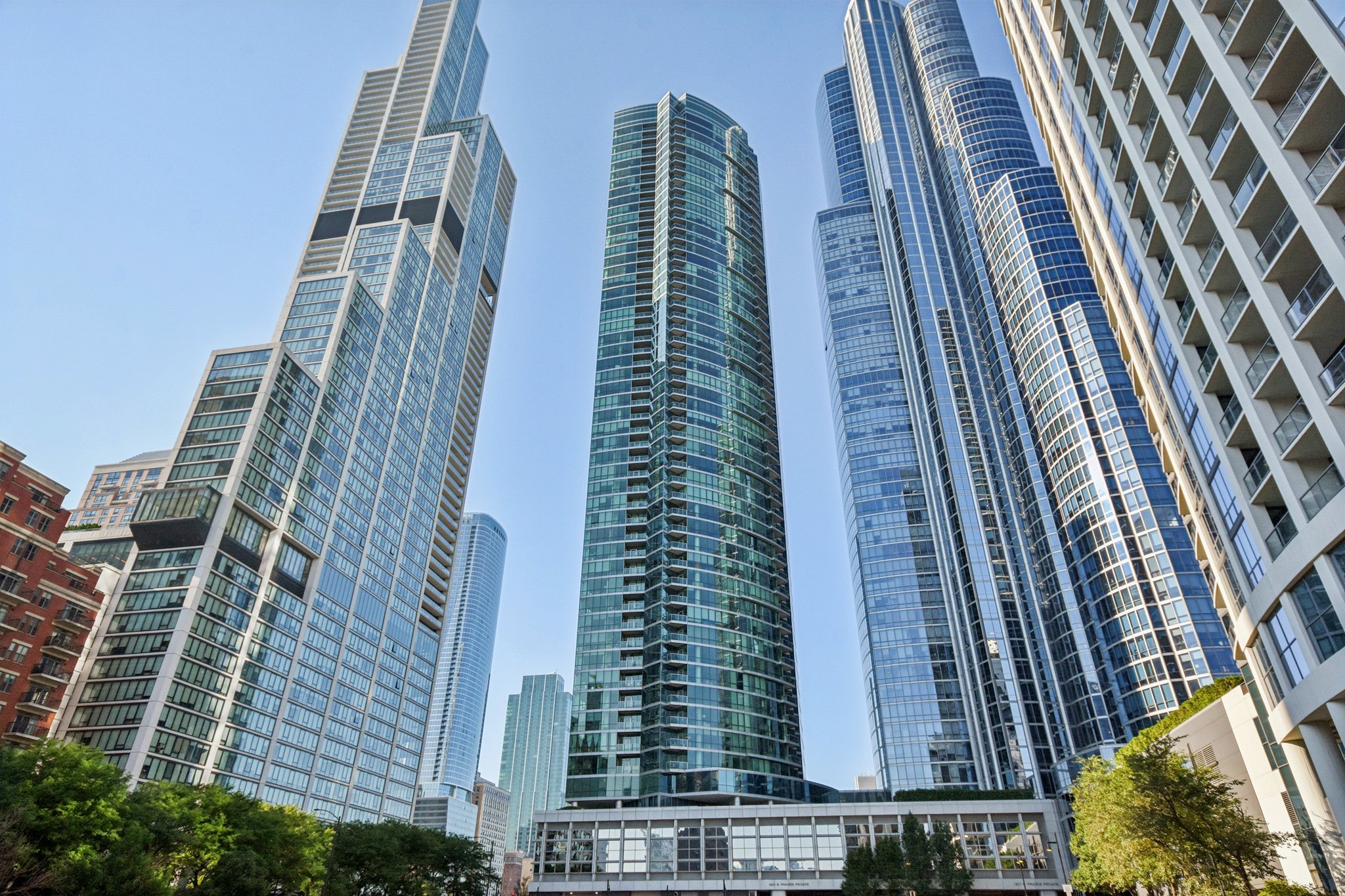 S Prairie Ave 5004-S1508-008.jpg