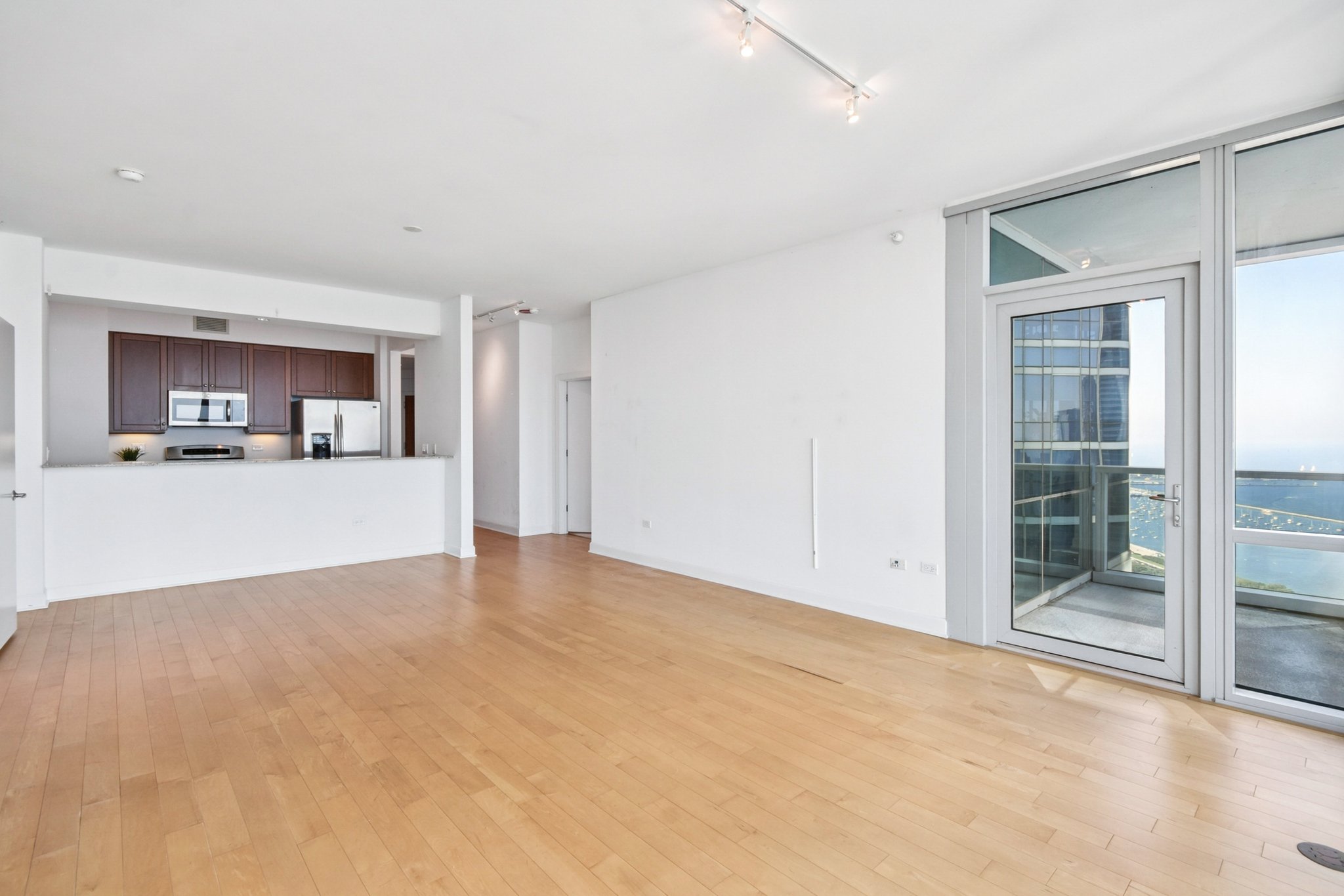 S Prairie Ave 5004-S1508-013.jpg