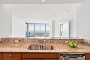 S Prairie Ave 5004-S1508-021.jpg