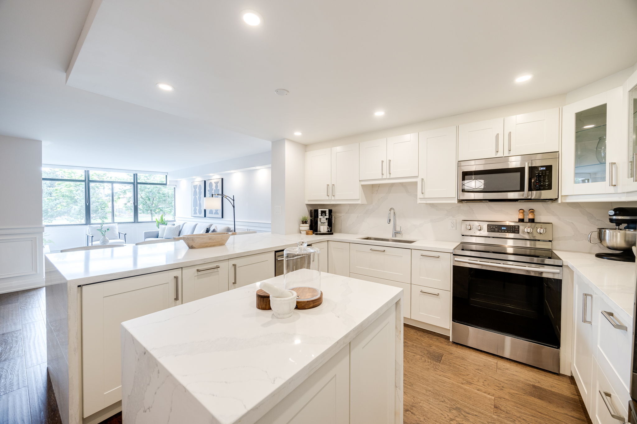 Toronto property showcase — delivered property photograph 5