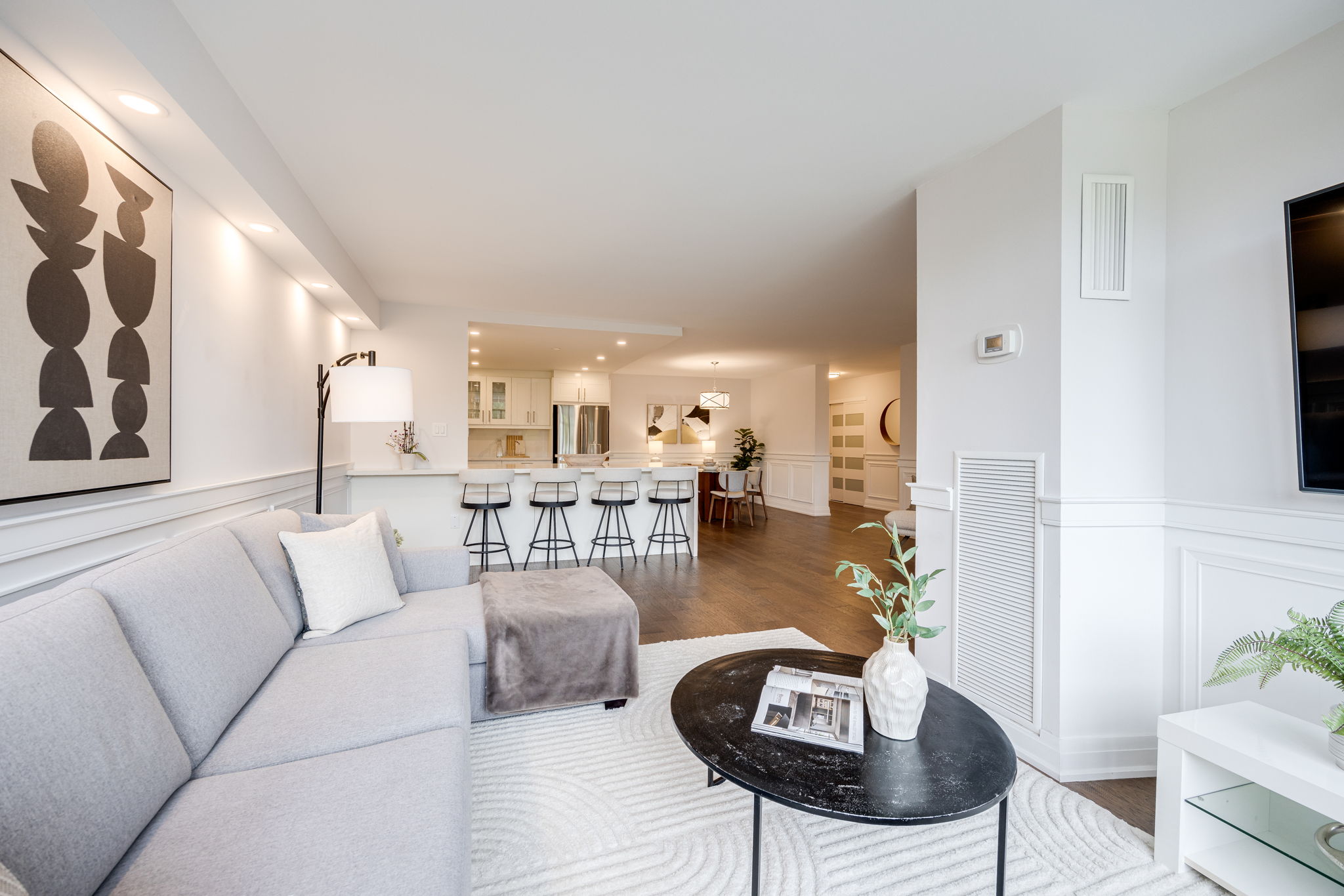 Toronto property showcase — delivered property photograph 16