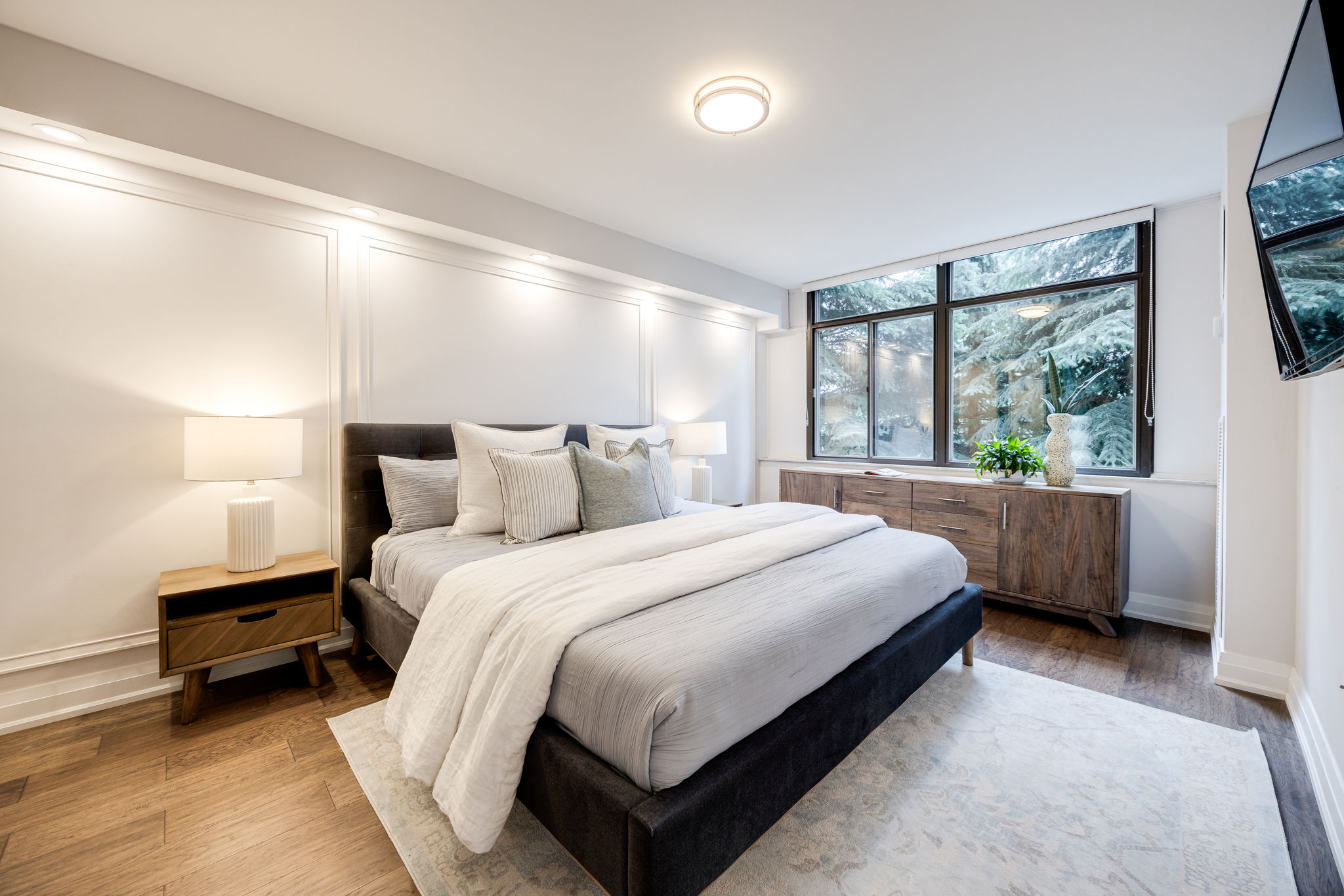 Toronto property showcase — delivered property photograph 22