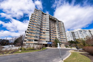 1201 Steeles Ave W, North York, ON M2R 3K1, Canada Photo 10