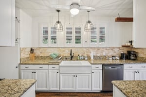 W Yukon St-S2307-018.jpg