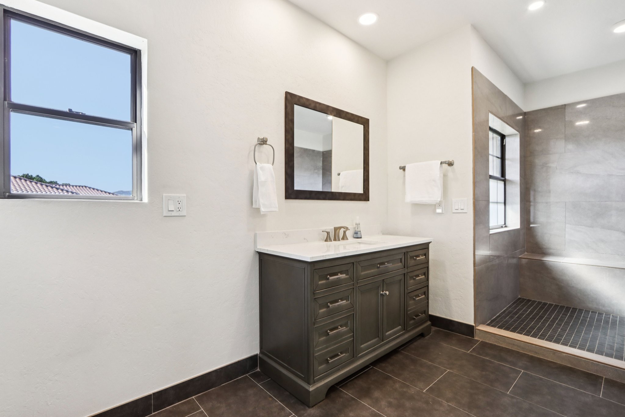 S Tuzigoot Dr-S2410-047.jpg