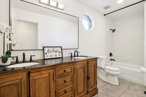 S Tuzigoot Dr-S2410-036.jpg