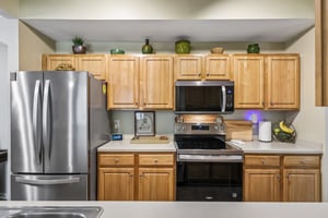Villanova Dr 102-S1207-016.jpg