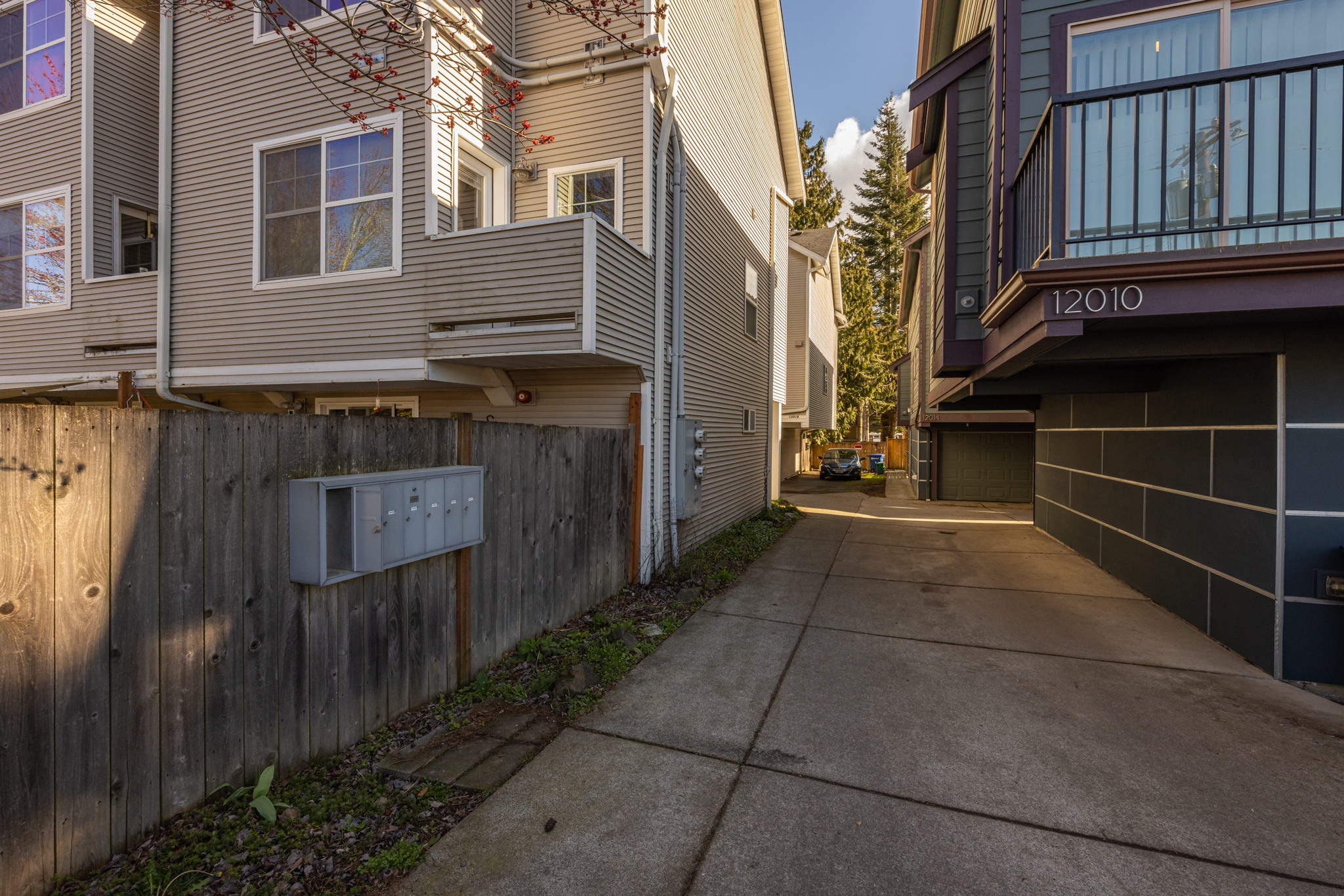 12018 31st Ave NE, Seattle, WA 98125, USA Photo 43
