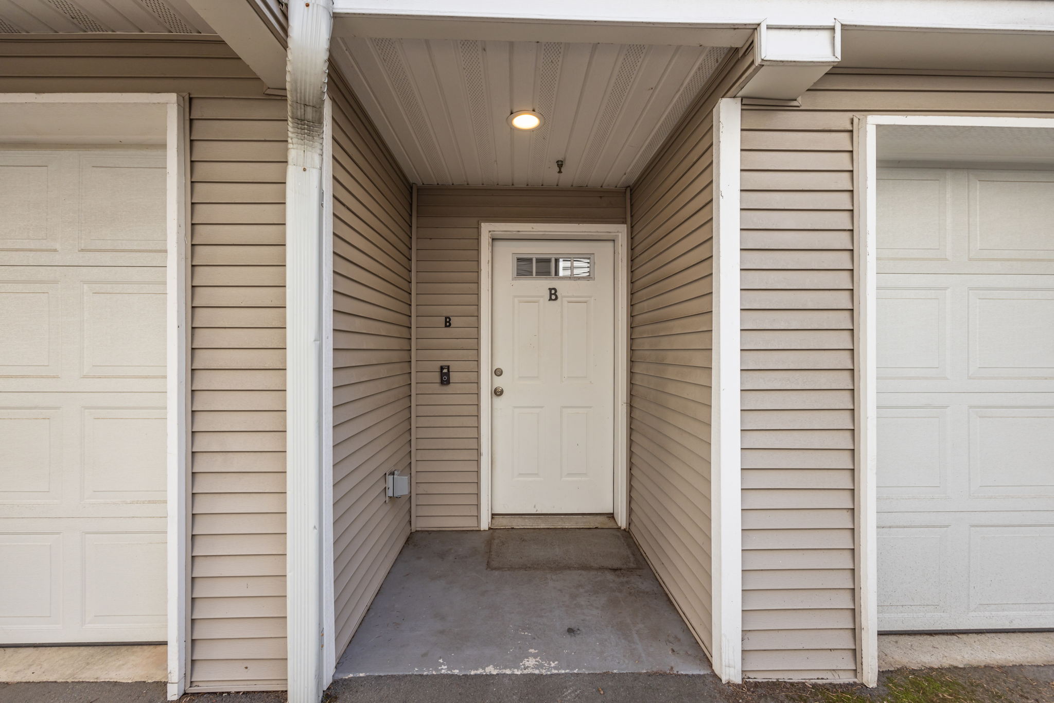 12018 31st Ave NE, Seattle, WA 98125, USA Photo 36