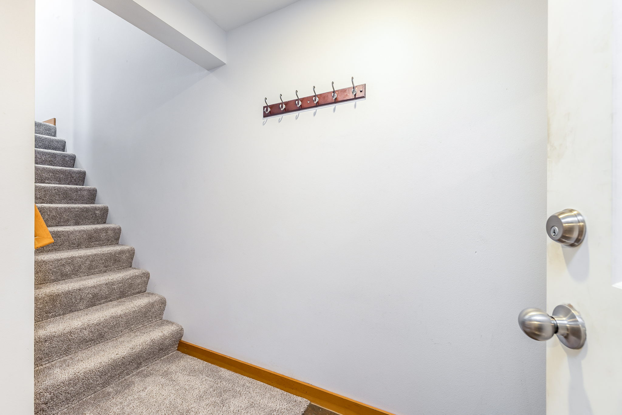 12018 31st Ave NE, Seattle, WA 98125, USA Photo 2