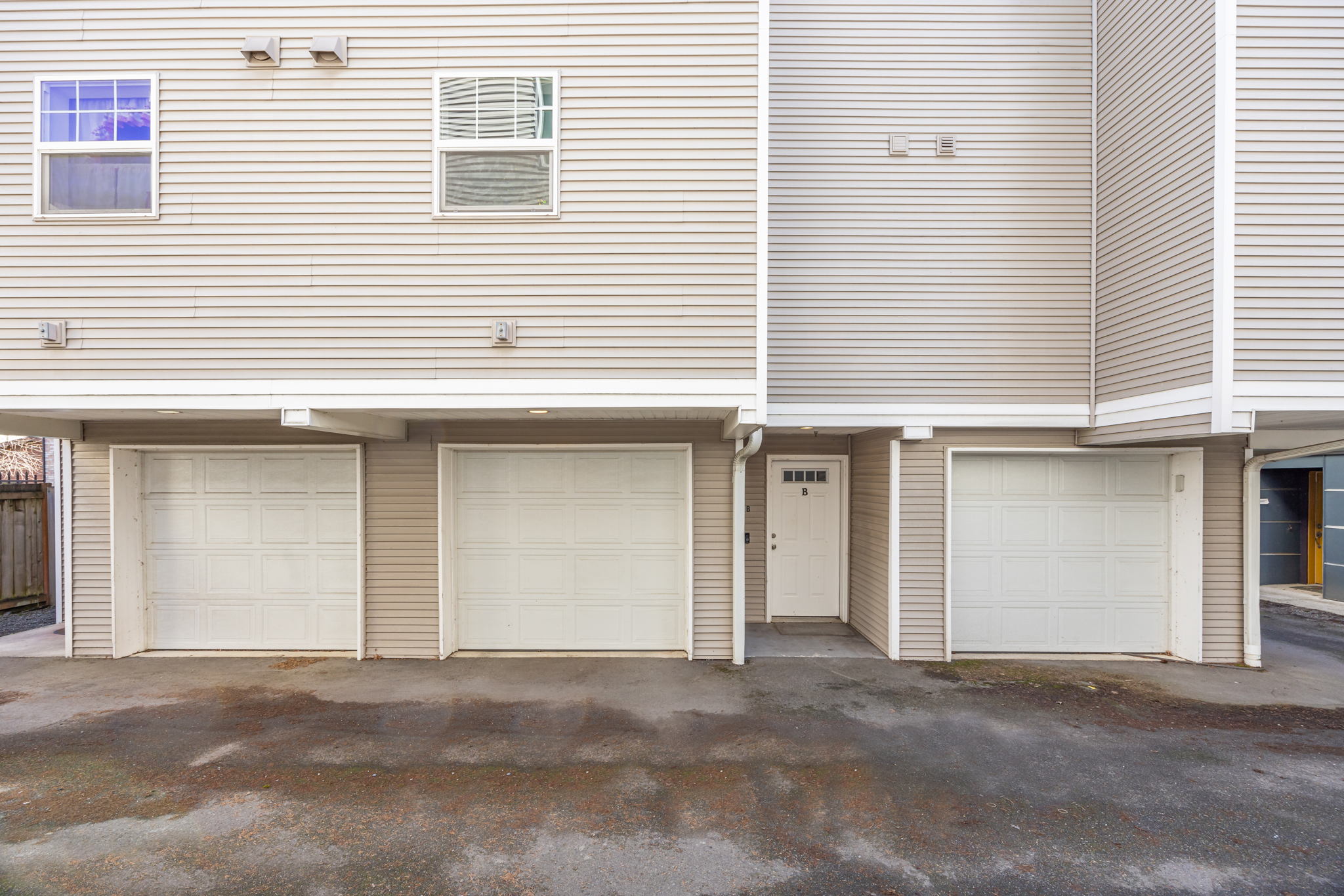 12018 31st Ave NE, Seattle, WA 98125, USA Photo 38