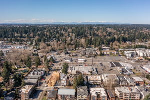 12018 31st Ave NE, Seattle, WA 98125, USA Photo 49