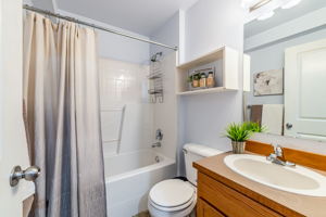 12018 31st Ave NE, Seattle, WA 98125, USA Photo 21