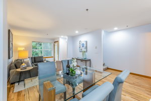 12018 31st Ave NE, Seattle, WA 98125, USA Photo 12