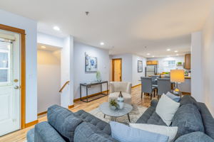 12018 31st Ave NE, Seattle, WA 98125, USA Photo 20