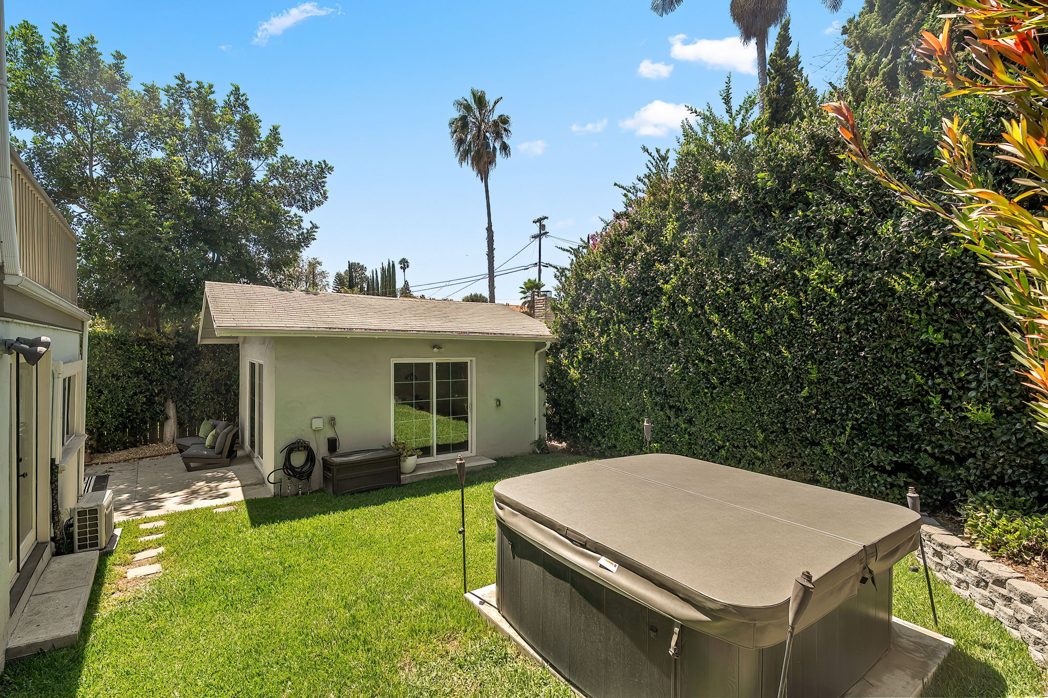 1202 Kipling Avenue-58