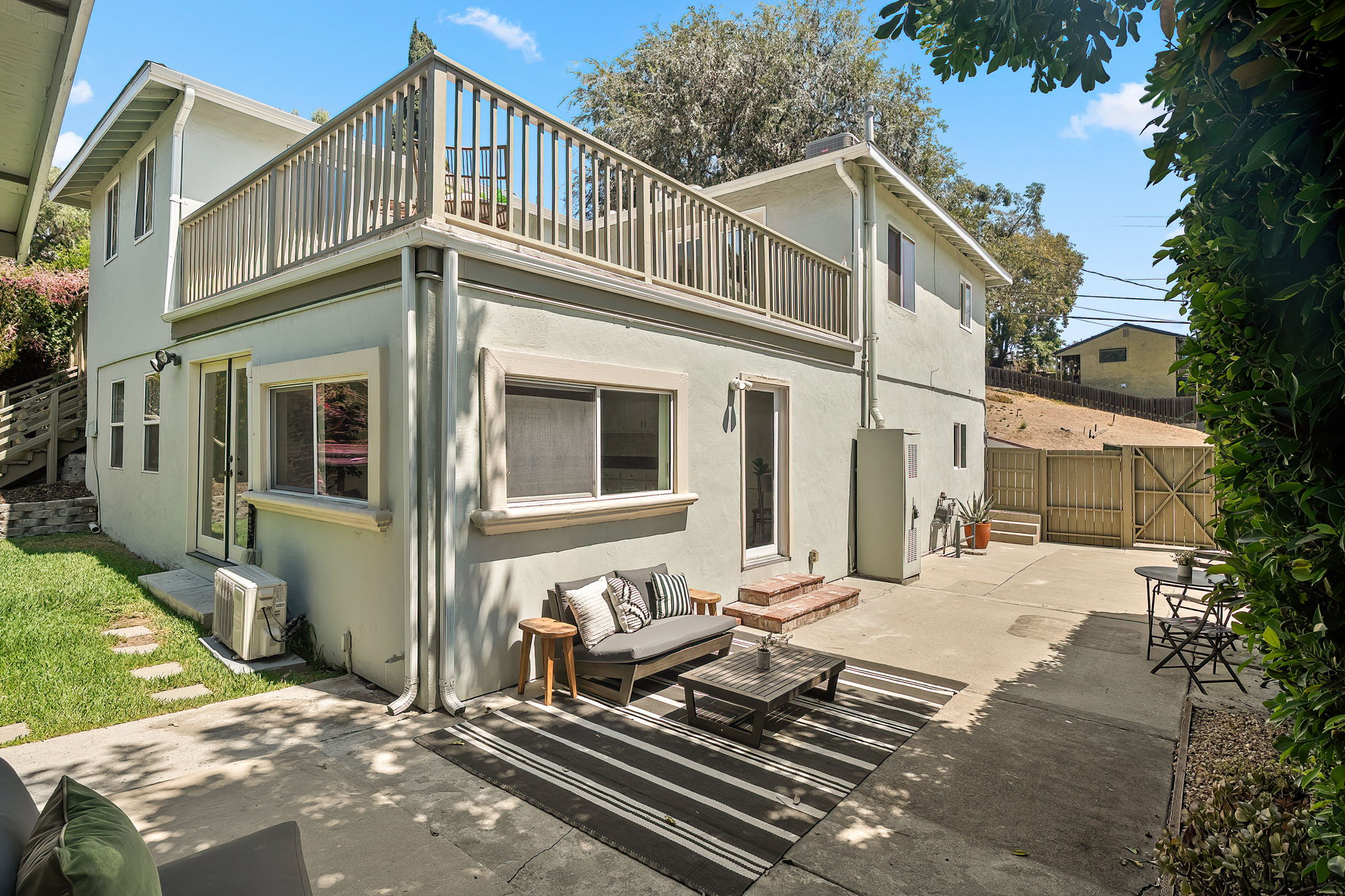 1202 Kipling Avenue-59