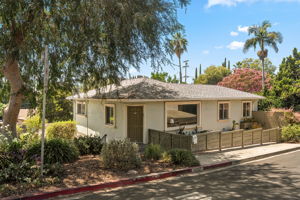1202 Kipling Avenue-5