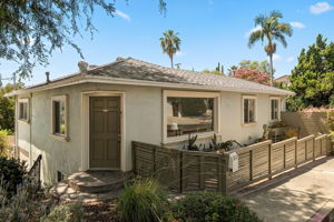 1202 Kipling Avenue-8