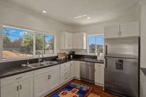 1202 Kipling Avenue-19
