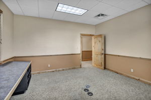  Photo 30