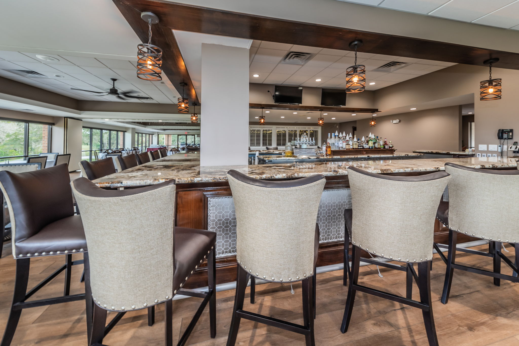 14-Bar and Banquet Area