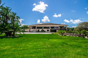 27-Cypress Run Clubhuse Rear Exterior