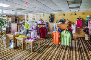 23-Cypress Run Pro Shop