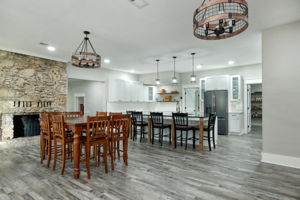 Dining/Kitchen