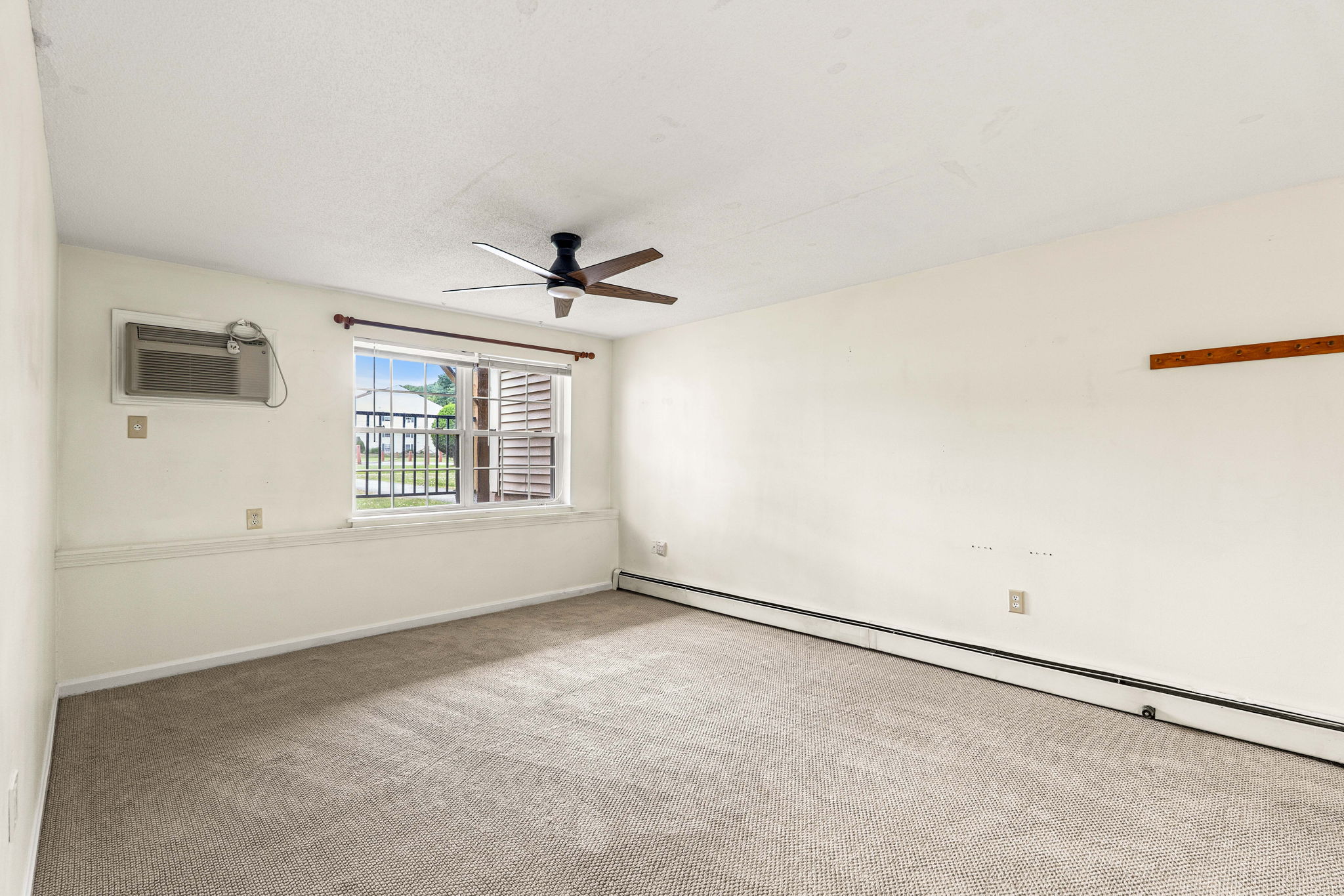 1202 White Cedar Blvd, Portsmouth, NH 03801, USA Photo 8