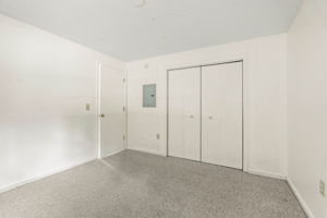 1202 White Cedar Blvd, Portsmouth, NH 03801, USA Photo 13