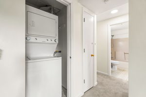 1202 White Cedar Blvd, Portsmouth, NH 03801, USA Photo 17