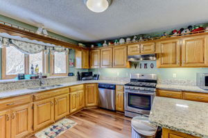  12020 Wedgewood Dr NW, Coon Rapids, MN 55433, US Photo 6