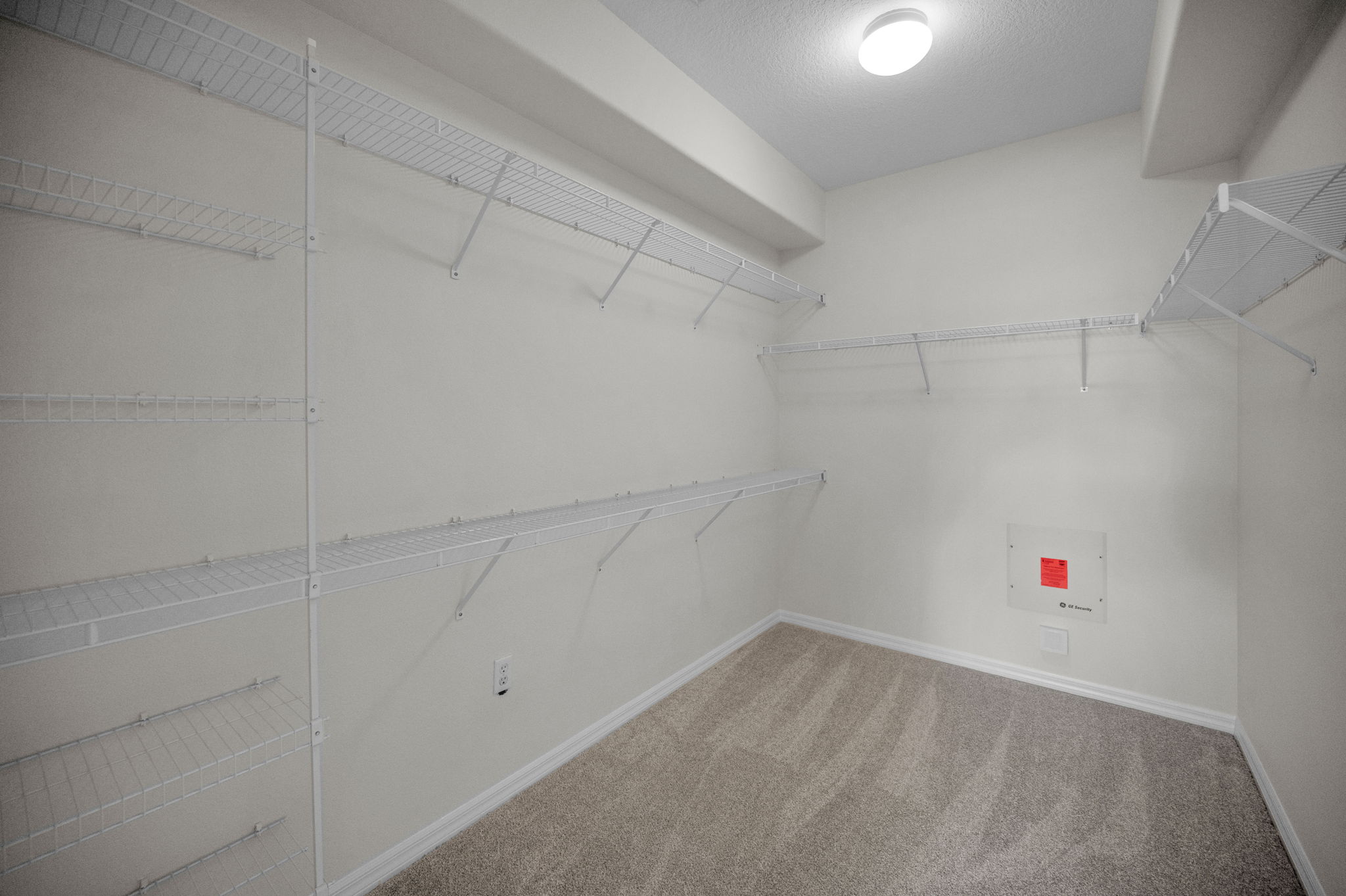 Primary Bedroom1 Walk-in Closet